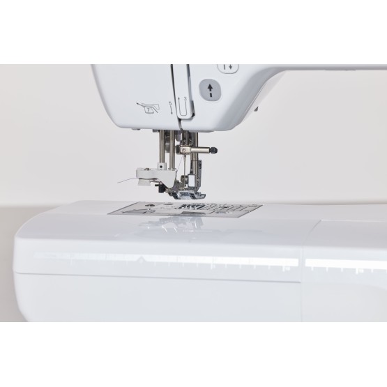 Brother Innov-is F560 Sewing Machine